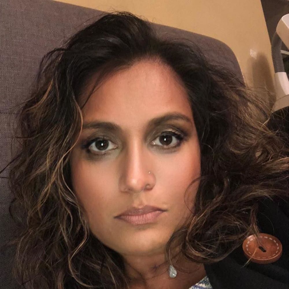 Meet your Posher, Shana